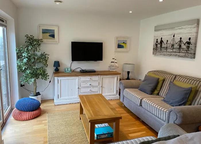 Valentyne Beach House